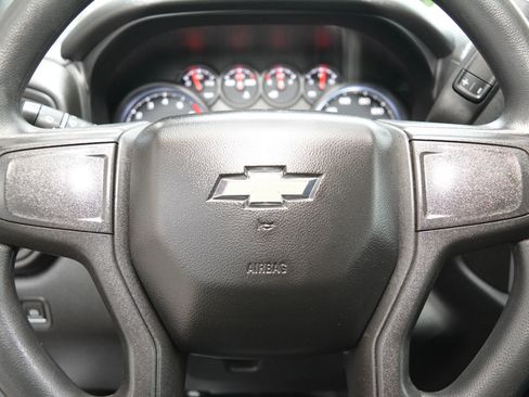 Used 2019 Chevrolet Silverado 1500 W/T w/ Trailering Package image 18