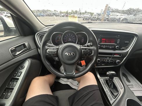 Used 2015 Kia Optima LX w/ Paint Protection Film Package FWD image 27