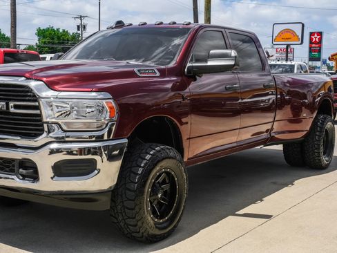 Used 2021 RAM 3500 Tradesman w/ Towing Technology Group AWD/4WD image 9