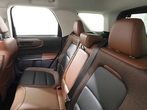 Used 2025 Ford Bronco Sport Outer Banks w/ Outer Banks Tech Package+ image 26