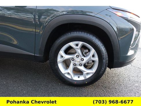 Certified 2025 Chevrolet Trax LS w/ LS Convenience Package image 30