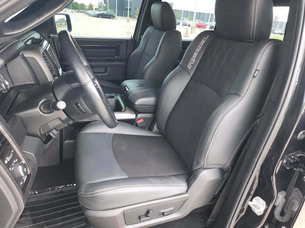 Used 2018 RAM 1500 Rebel w/ Luxury Group RWD image 13