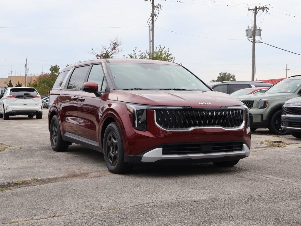 New 2025 Kia Carnival FWD image 1