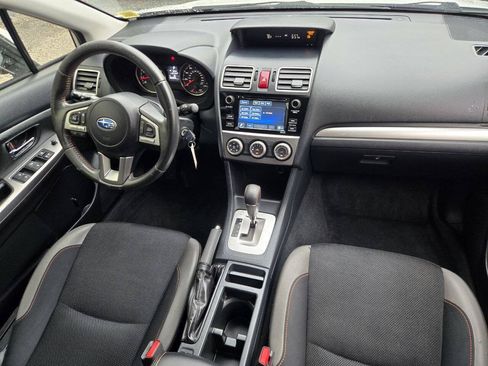 Used 2017 Subaru Crosstrek 2.0i Premium AWD/4WD image 9