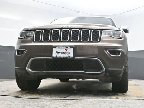 Used 2021 Jeep Grand Cherokee Limited w/ Trailer Tow Group IV image 24