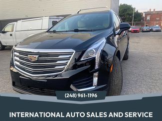 Used 2017 Cadillac XT5 FWD image 1