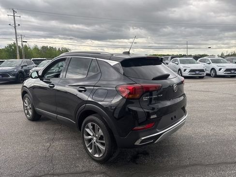 Certified 2021 Buick Encore GX Essence w/ Experience Buick Package AWD/4WD image 5