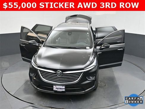 Used 2024 Buick Enclave Premium image 34