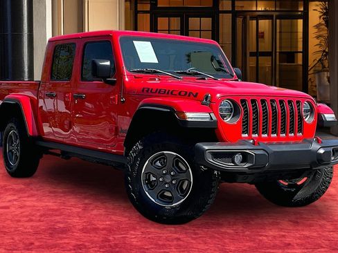 Used 2022 Jeep Gladiator Rubicon w/ LED Lighting Group AWD/4WD image 2