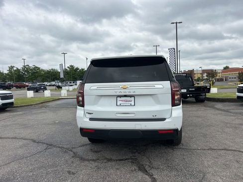 Used 2024 Chevrolet Tahoe LT RWD image 4