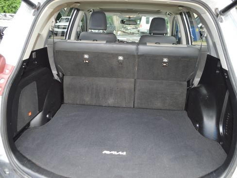 Used 2013 Toyota RAV4 Limited AWD/4WD image 20
