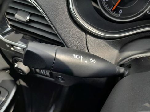 Used 2019 Jeep Cherokee Limited w/ Trailer Tow Group AWD/4WD image 16