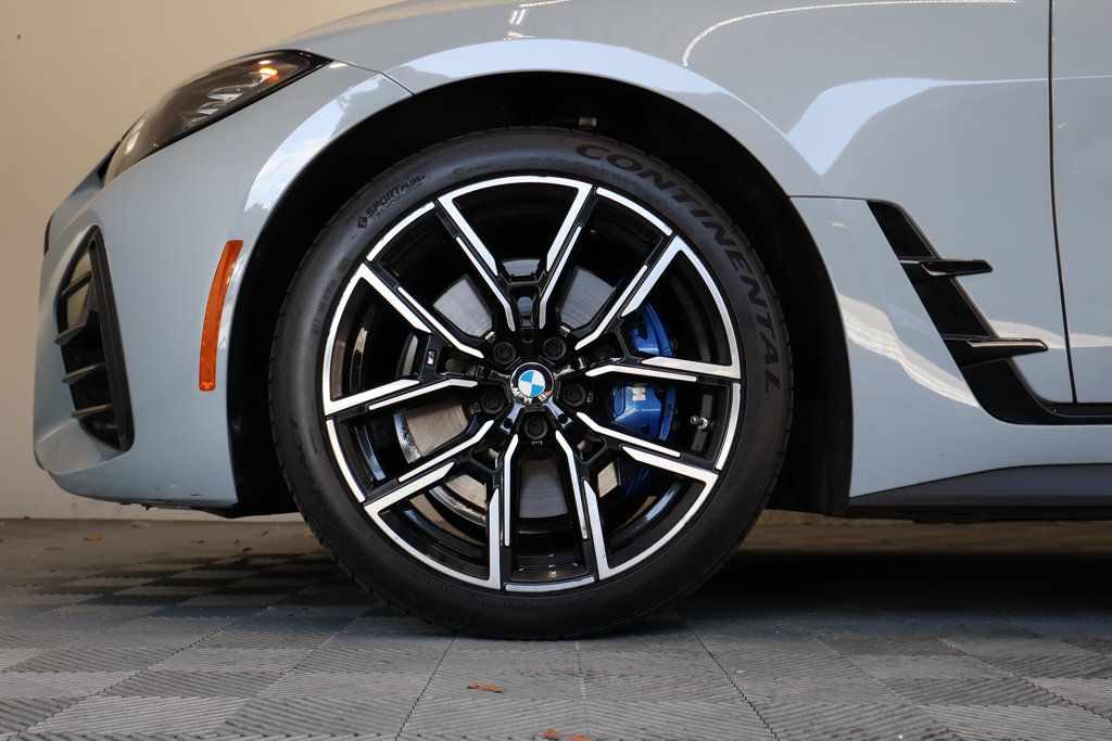 Used 2023 BMW 430i Gran Coupe w/ M Sport Package RWD image 9