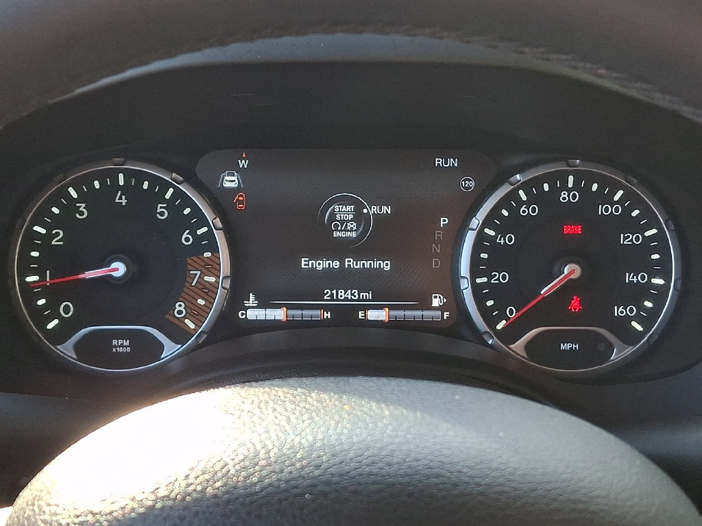 Used 2022 Jeep Renegade Latitude AWD/4WD image 21
