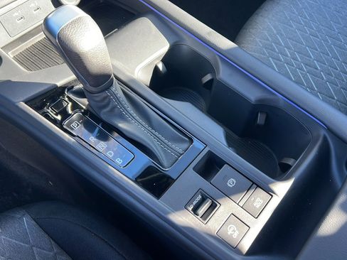 New 2026 Nissan Sentra SV w/ SV Convenience Package FWD image 21