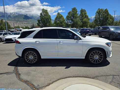 Used 2022 Mercedes-Benz GLE 350 4MATIC image 4
