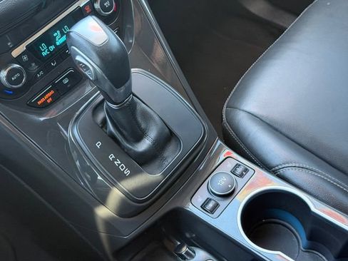 Used 2015 Ford Escape Titanium FWD image 12
