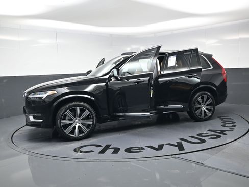 Used 2024 Volvo XC90 T8 Ultimate w/ Protection Package Premier image 20