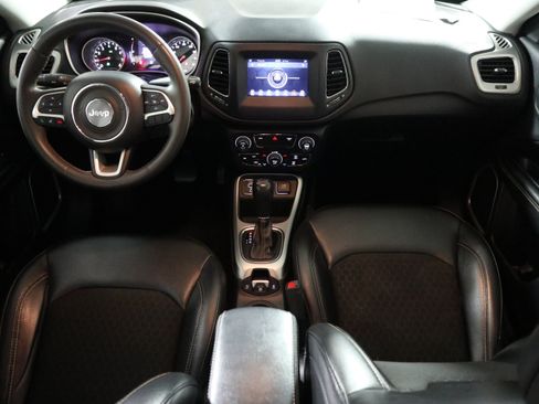 Used 2021 Jeep Compass Latitude FWD image 14