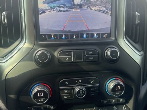 Used 2019 Chevrolet Silverado 1500 LTZ w/ LTZ Premium Package image 8