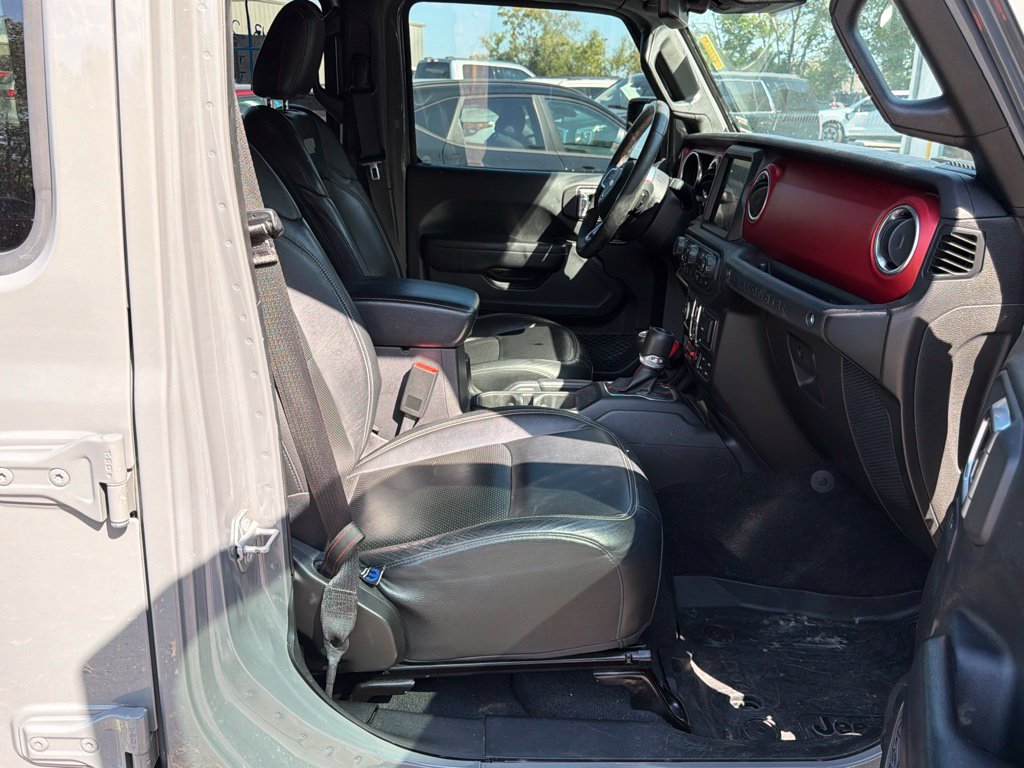 Used 2019 Jeep Wrangler Unlimited Rubicon AWD/4WD image 13