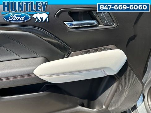Used 2023 GMC Canyon AT4X AWD/4WD image 19