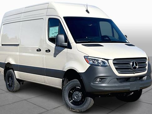 New 2026 Mercedes-Benz Sprinter 2500 image 2