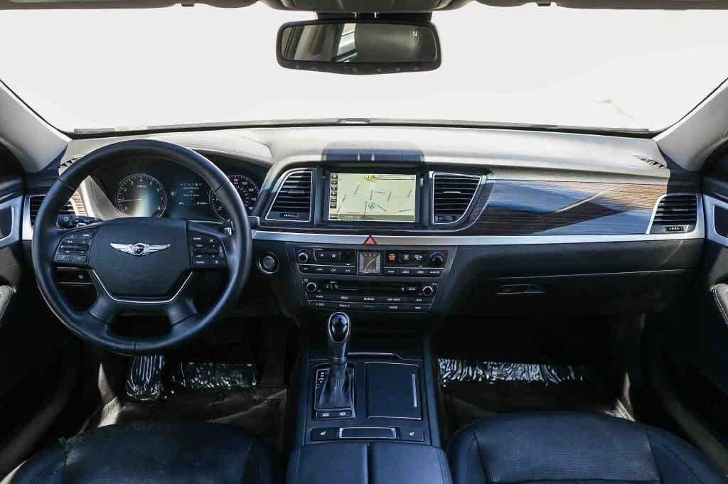 Used 2017 Genesis G80 3.8 RWD image 12