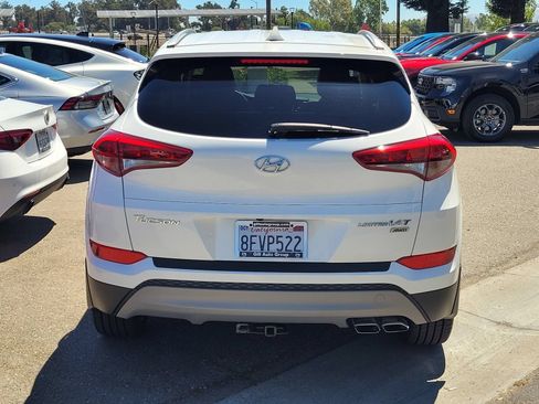 Used 2018 Hyundai Tucson Limited AWD/4WD image 5