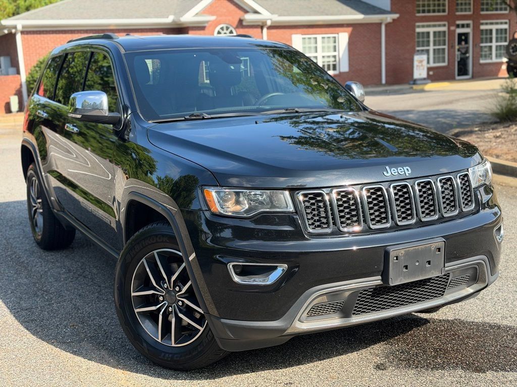 Used 2019 Jeep Grand Cherokee Limited AWD/4WD image 7