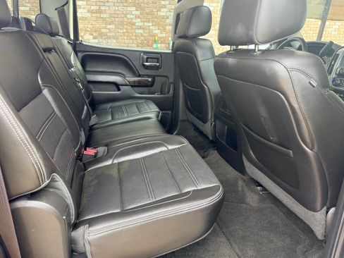 Used 2015 GMC Sierra 1500 Denali w/ Driver Alert Package AWD/4WD image 17