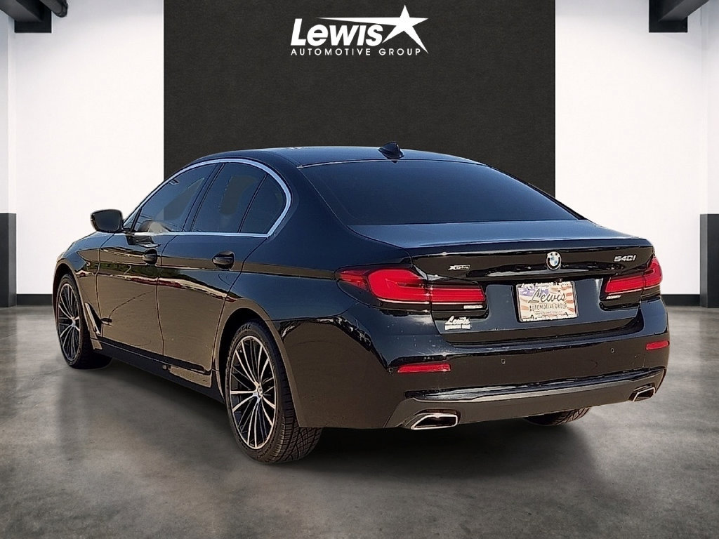 Used 2022 BMW 540i xDrive w/ Executive Package AWD/4WD image 3