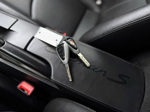 Used 2006 Porsche Cayman S image 24