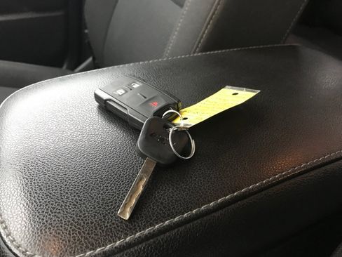 Used 2018 Chevrolet Colorado LT image 23