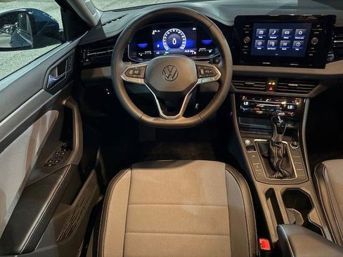 New 2026 Volkswagen Jetta SE image 25