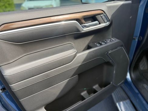 Used 2024 Chevrolet Silverado 1500 LT image 15