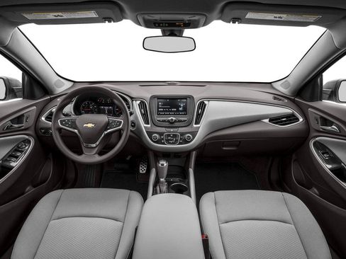 Used 2016 Chevrolet Malibu LS FWD image 3