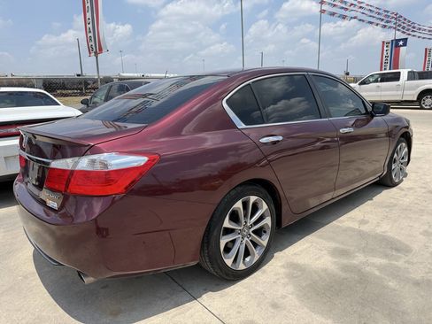 Used 2013 Honda Accord Sport image 4