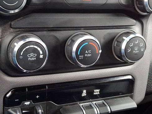 Used 2024 RAM 2500 Big Horn w/ Bed Utility Group image 15