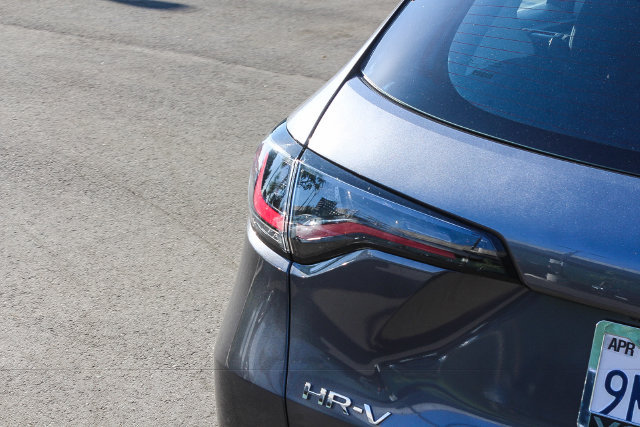 Used 2024 Honda HR-V LX image 8