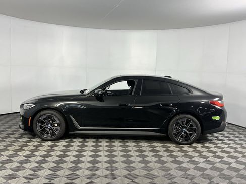 Used 2023 BMW i4 eDrive35 w/ Premium Package image 9