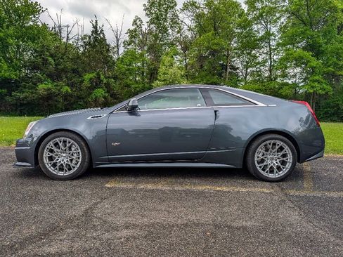 Used 2013 Cadillac CTS V w/ Wood Trim Package RWD image 9