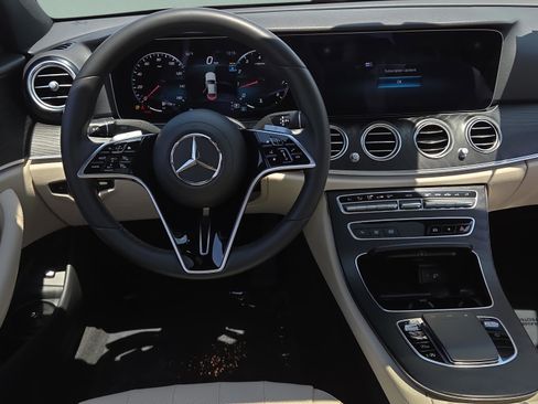 Used 2023 Mercedes-Benz E 350 Sedan image 12