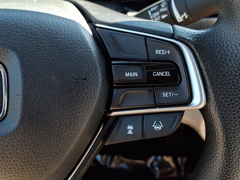 Used 2019 Honda Accord LX image 21