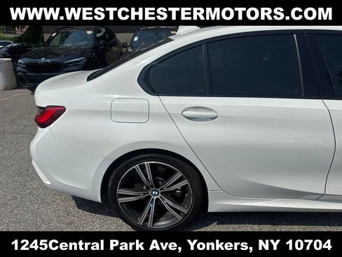 Used 2019 BMW 330i xDrive Sedan w/ M Sport Package AWD/4WD image 11