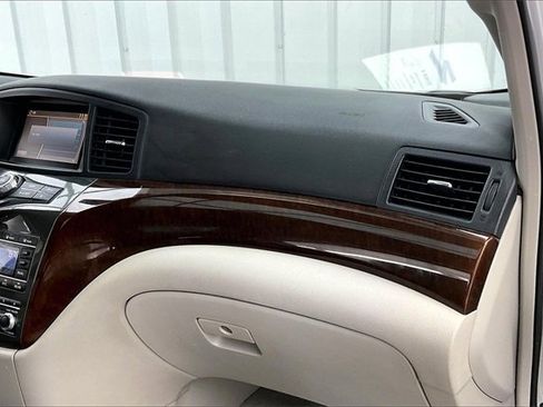 Used 2013 Nissan Quest SL image 18