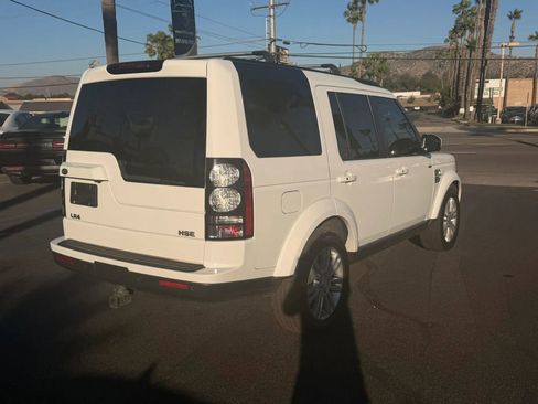 Used 2014 Land Rover LR4 HSE LUX AWD/4WD image 6