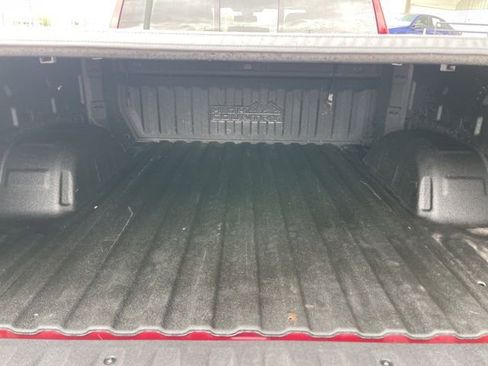 Used 2019 Chevrolet Silverado 1500 High Country w/ High Country Premium Package image 18