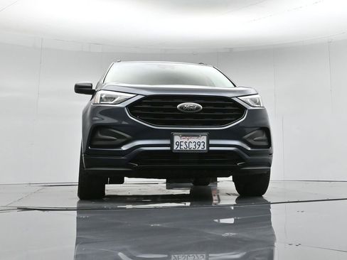 Used 2022 Ford Edge SE w/ Black Appearance Package image 49