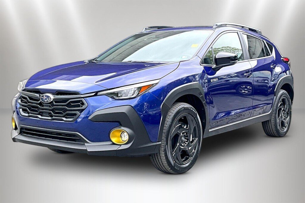 New 2026 Subaru Crosstrek 2.5i Limited w/ Crosstrek Mirror Package AWD/4WD image 2